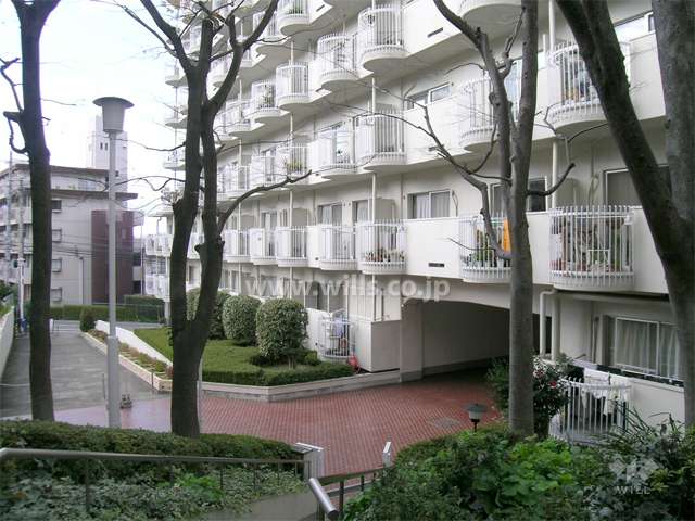 駐車場入口