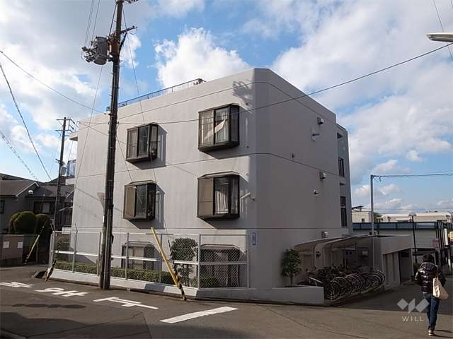 日商岩井第４緑地公園マンションの外観（北東側から）