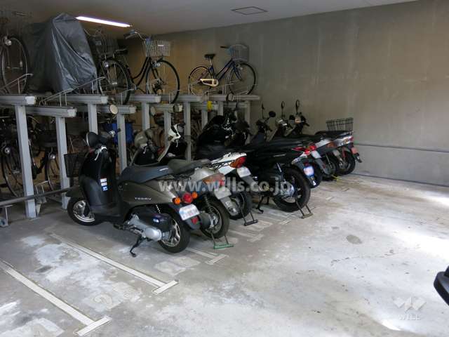 バイク置場