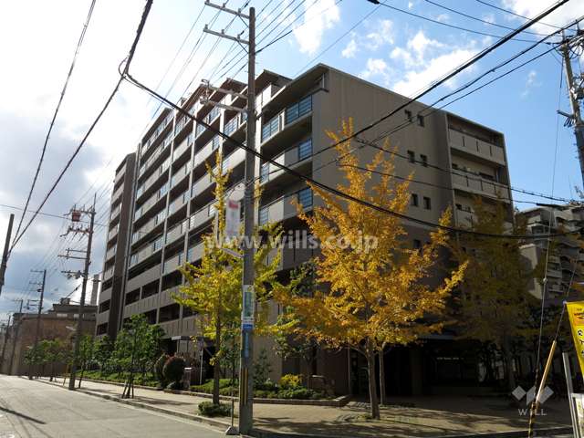 モンセーヌ住吉川公園の外観（北東側から）