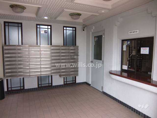 エントランスホール