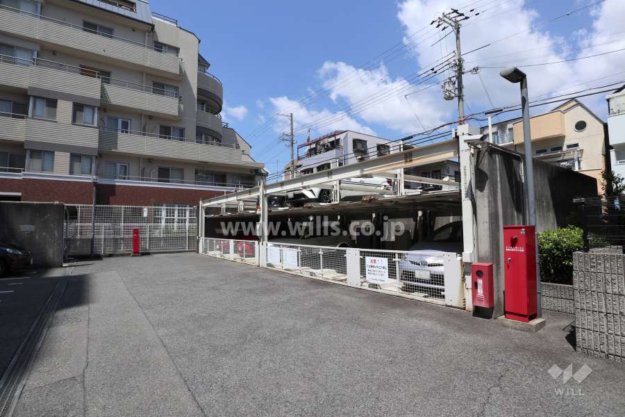 敷地内駐車場（屋外機械式）