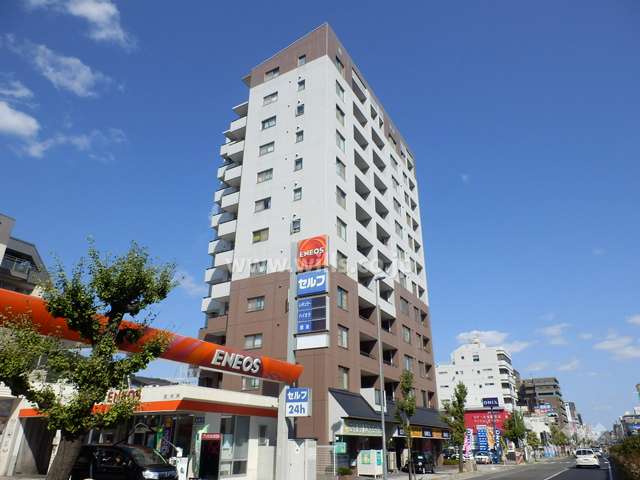 メゾン本山中町EASTの外観（南西側から）