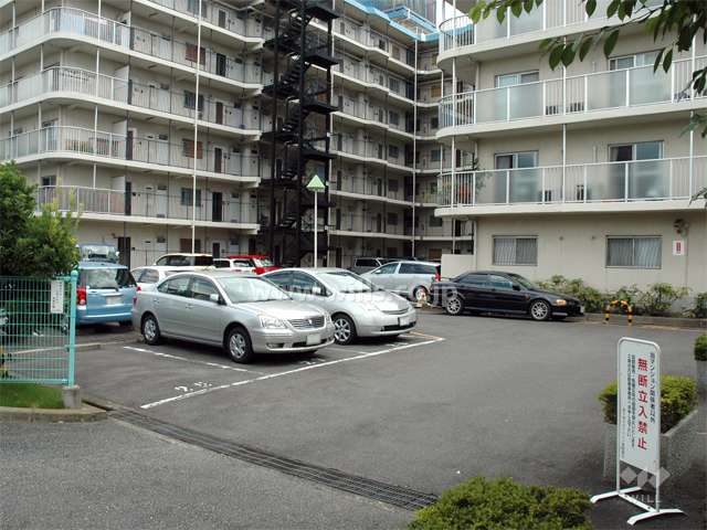 敷地内駐車場