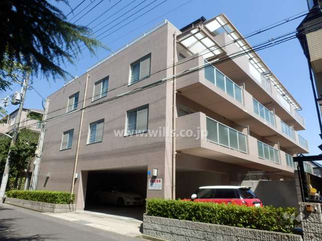 コムーネ本山田中町弐番館の外観（南西側から）