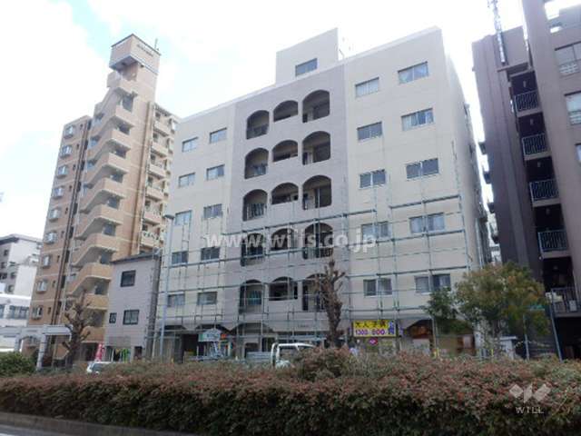 甲南金沢コーポ北館の外観（北西側から）