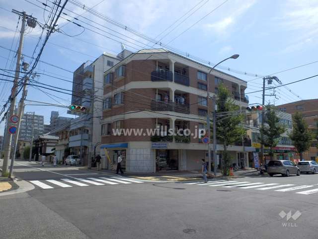 アコード本山の外観（北西側から）