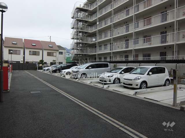 敷地内駐車場（屋外機械式）