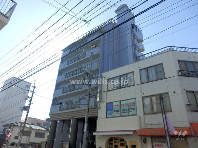 エクセーラ住吉の外観（北東側から）