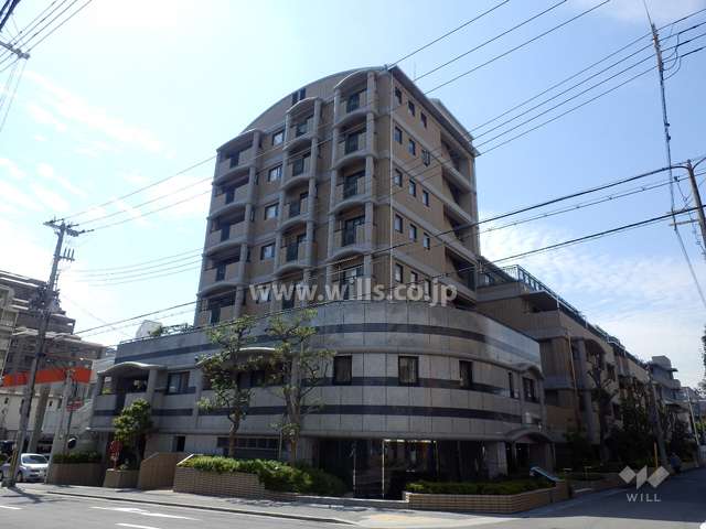 クラウンハイム本山セレネートの外観（北東側から）