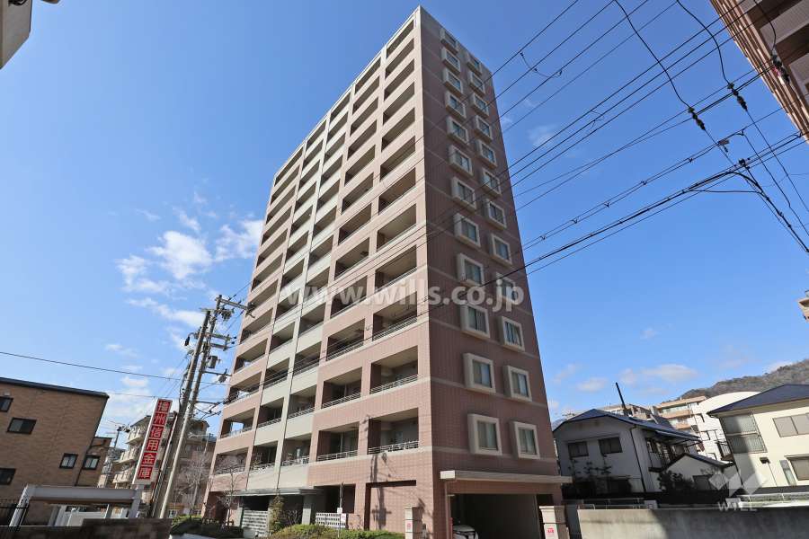 グランステイツ本山の外観（南東側から）