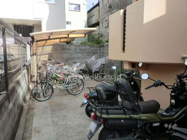 駐輪場、バイク置場