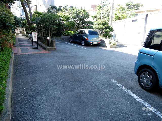 敷地内駐車場（屋外平面式）