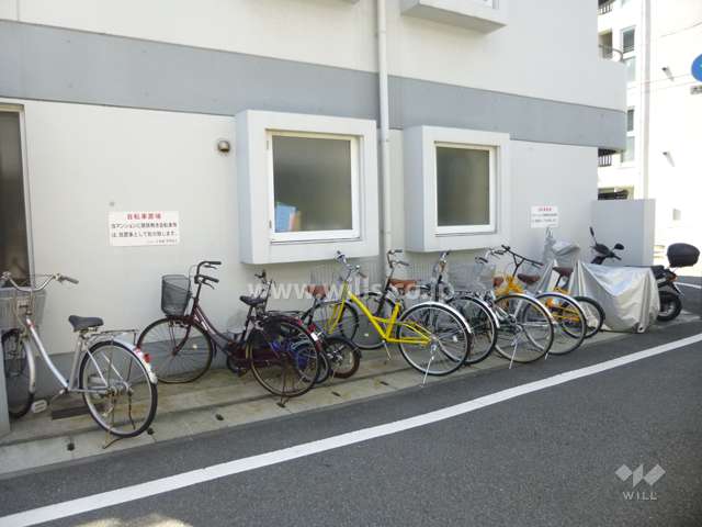駐輪場