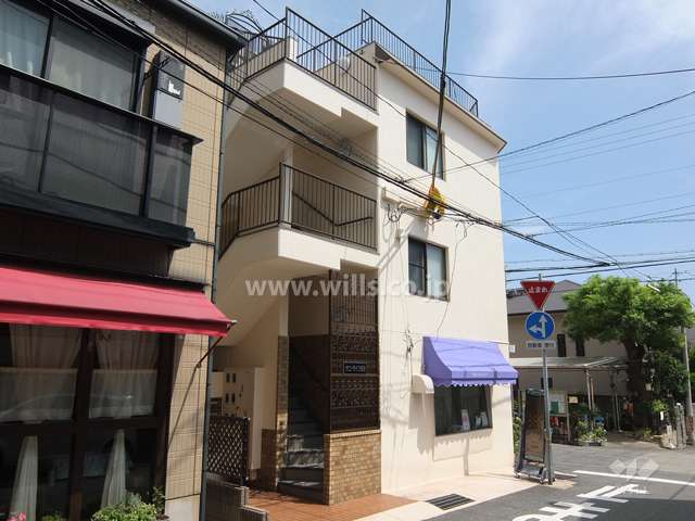 サニーライフ住吉の外観（北西側から）