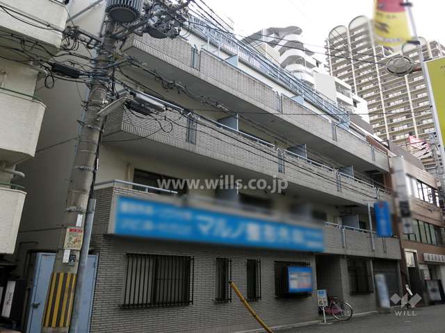 サンコート住吉駅前の外観（北東側から）