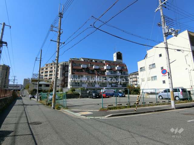 サンシャイン岡本の遠景