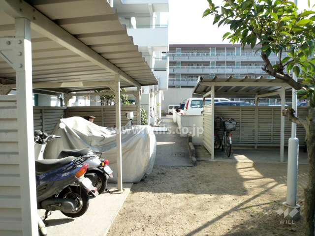 バイク置場