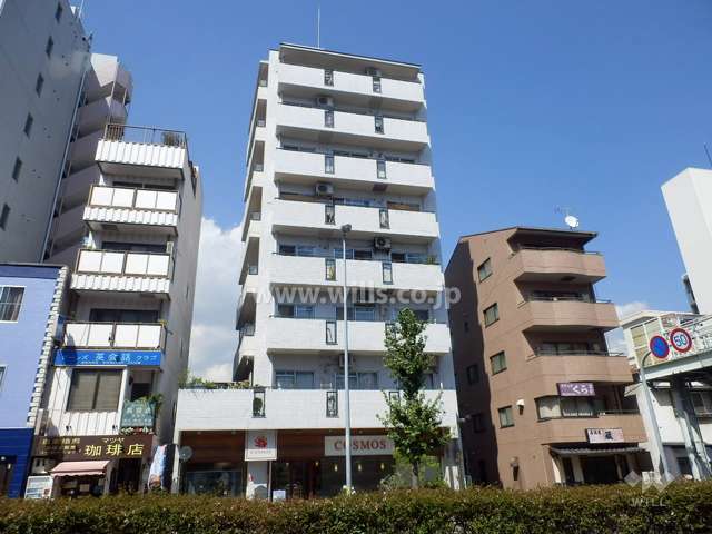 サンビルダー本山の外観（南側から）