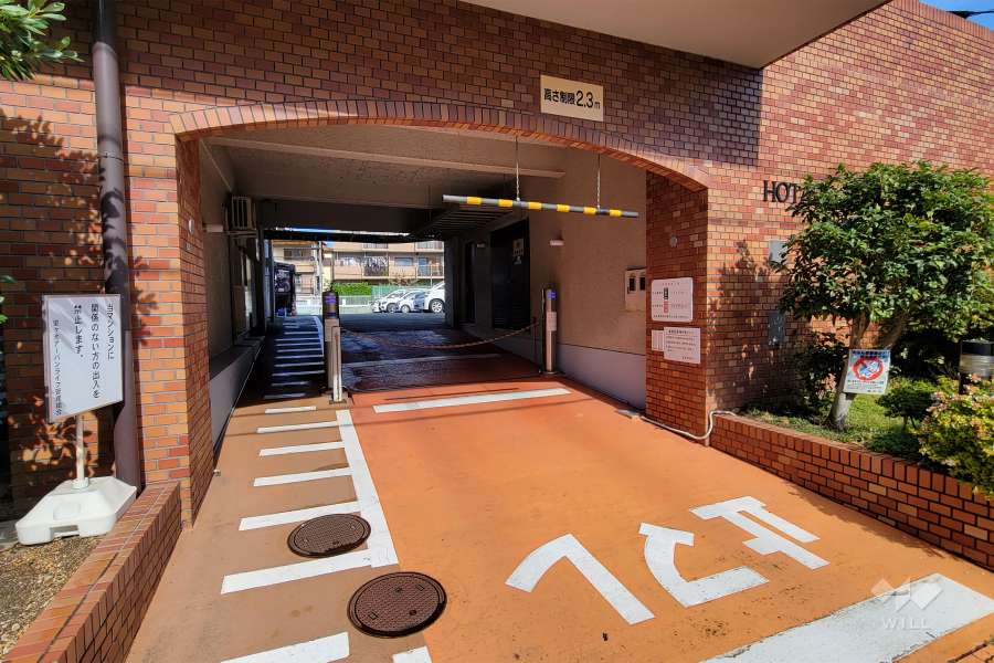 駐車場の出入口