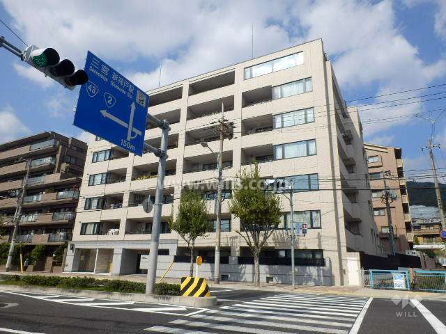 ジークレフ東灘森北町の外観（南東側から）