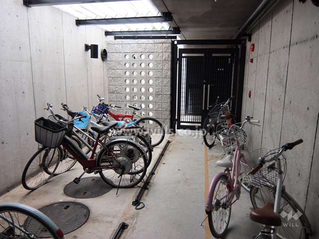 駐輪場