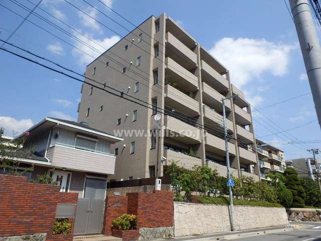 ステイツイデアーレ本山の外観（南西側から）