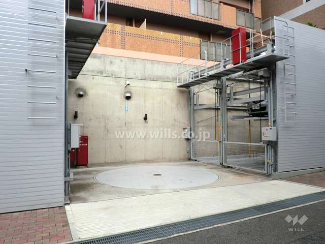敷地内駐車場（屋外機械式）