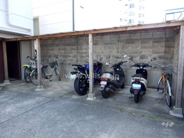 駐輪場、バイク置場