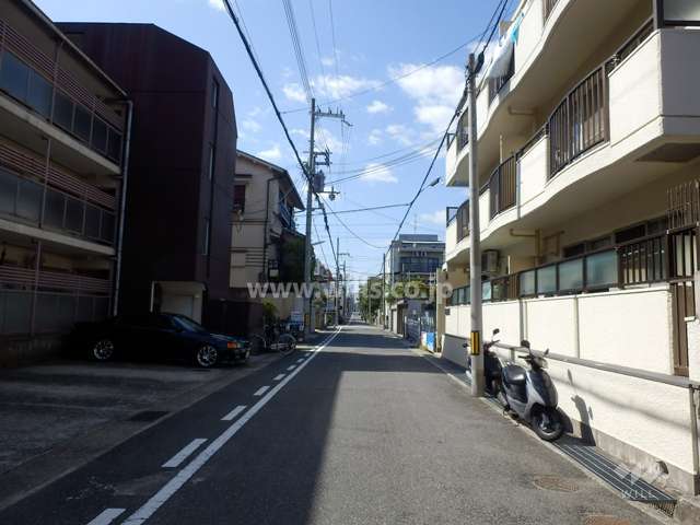 セントラルハイツ本山の外観（南西側から）