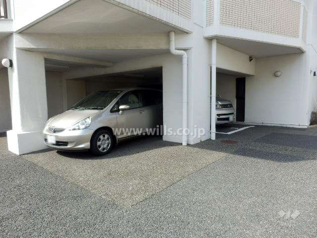 敷地内駐車場（屋内平面式）
