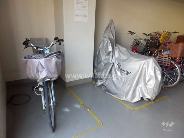 バイク置場