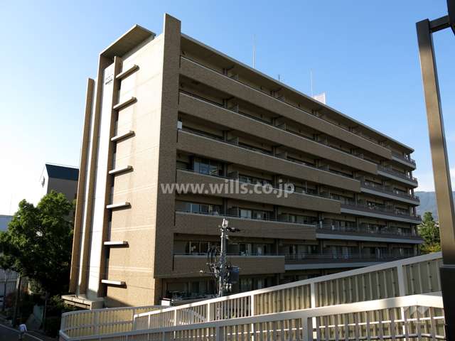 ネバーランド御影石屋川公園の外観（南東側から）