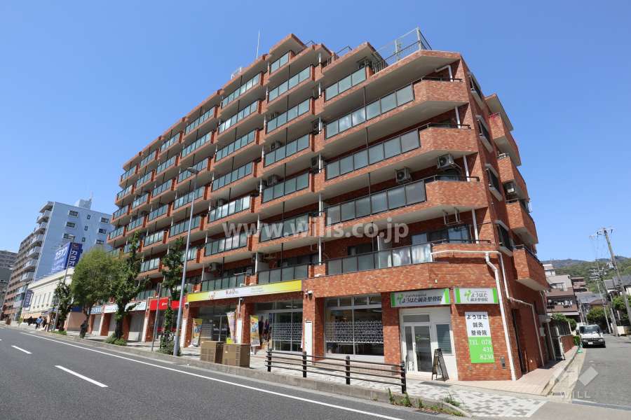 ハイマート東灘の外観（南東側から）