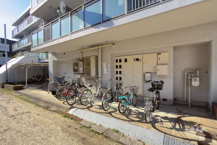 駐輪場