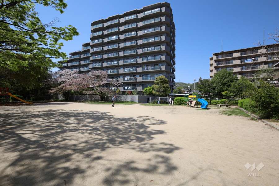 『山本南第二公園』