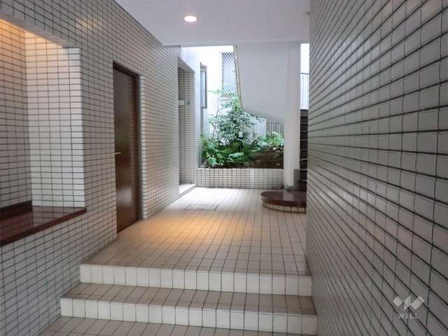 エントランスホール