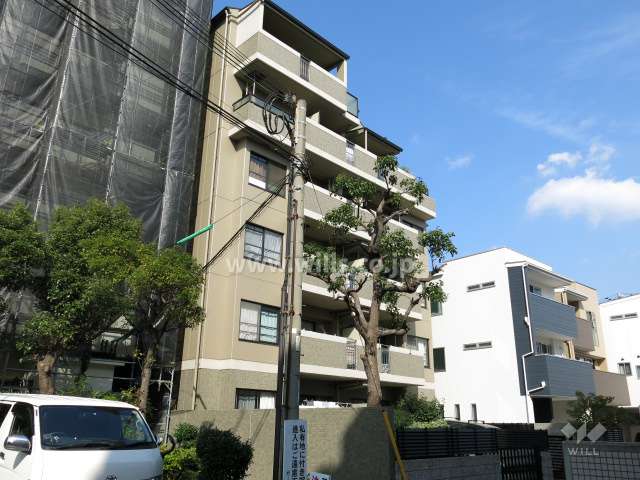 プレジール魚崎の外観（南西側から）