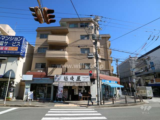 ライオンズマンション緑地公園の外観（西側から）