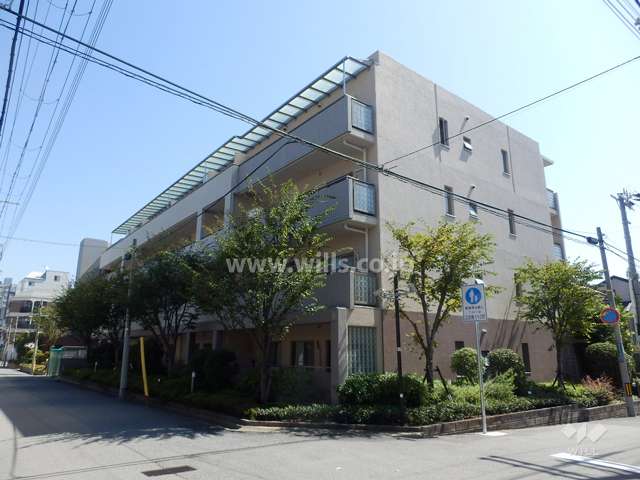 メゾン岡本南の外観（北西側から）