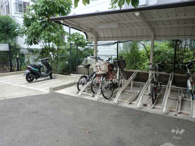 駐輪場、バイク置場