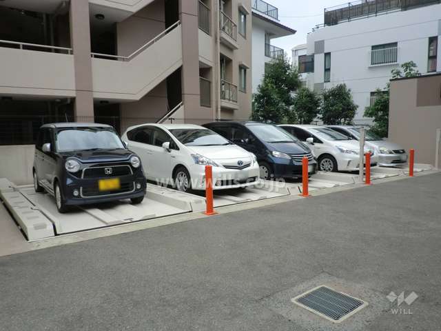 敷地内駐車場（屋外機械式）