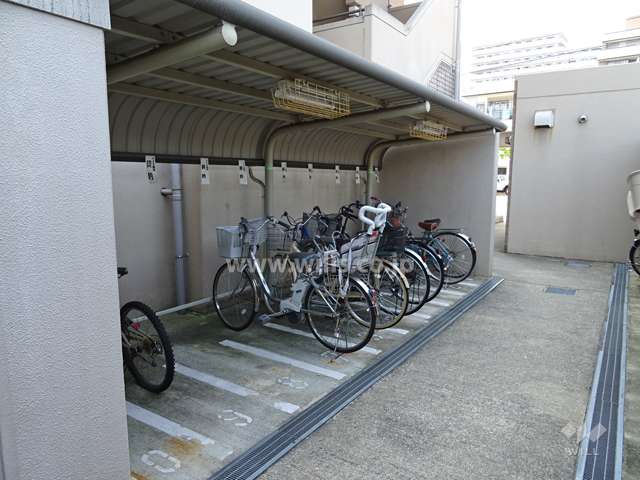 バイク置場