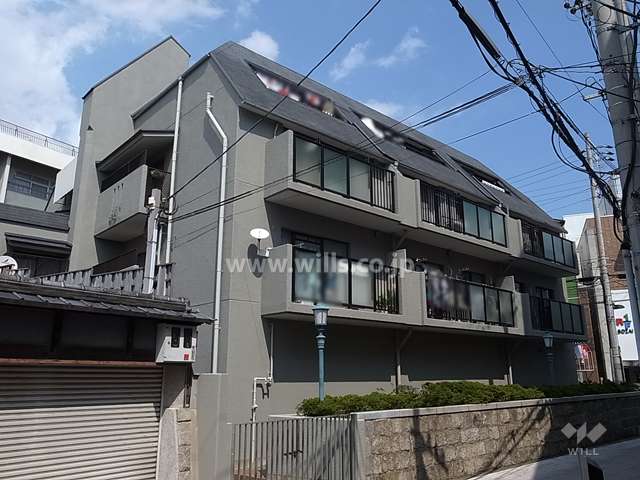ユニハイム岡本の外観（南西側から）
