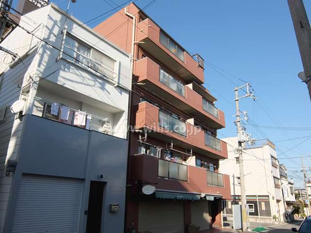ライオンズマンション第5の外観（南西側から）