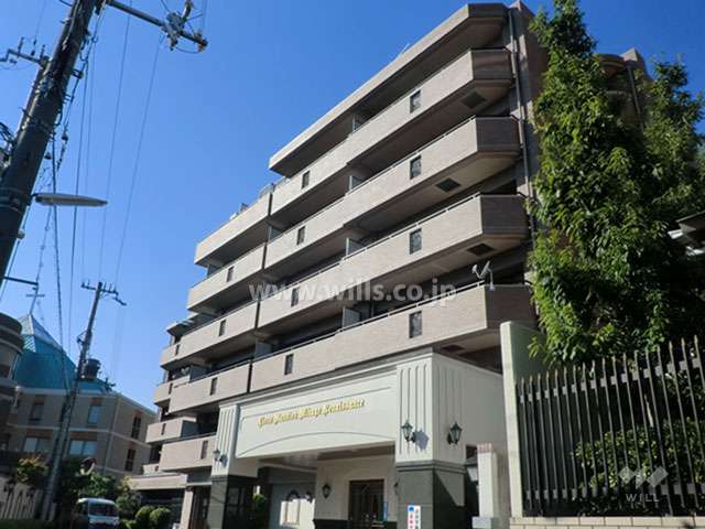 ライオンズマンション御影ルネッサンスの外観（南東側から）