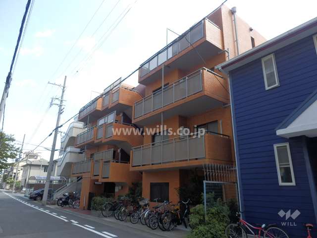 ライオンズマンション本山第6の外観（北西側から）