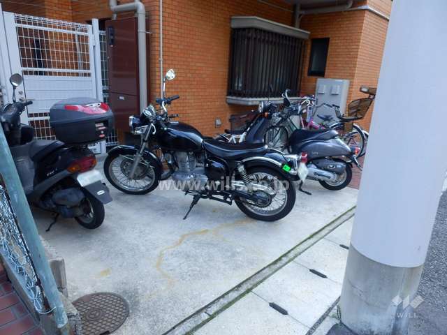 バイク置場