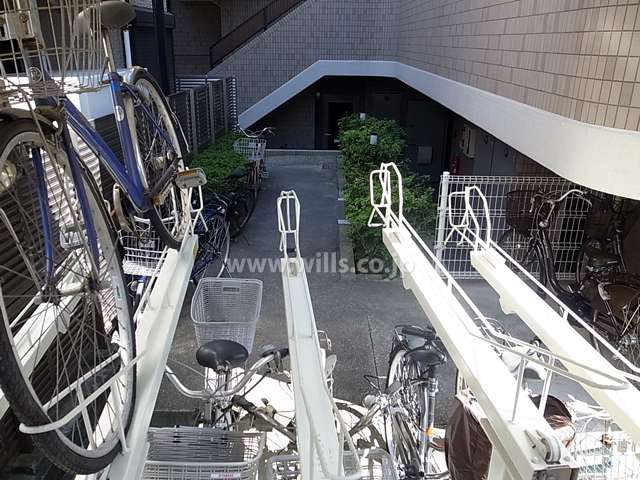 駐輪場（ラック式）