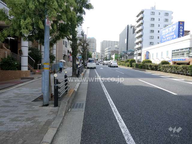 敷地北側は国道2号線に面しています。